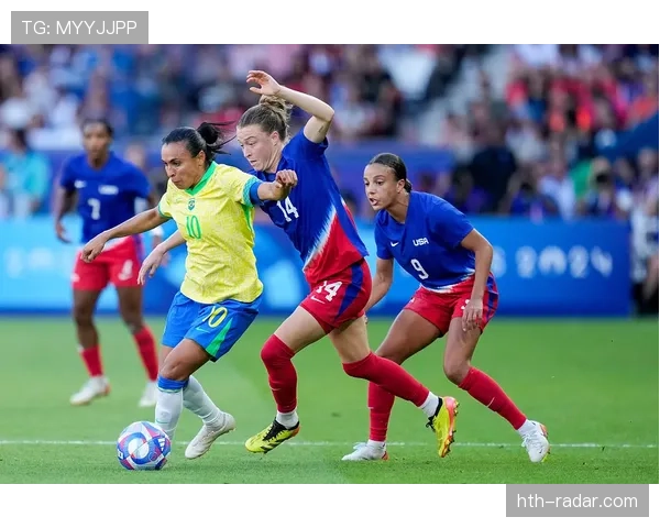 姆巴佩闪耀赛场，续写巴黎圣日耳曼传奇助球队夺冠