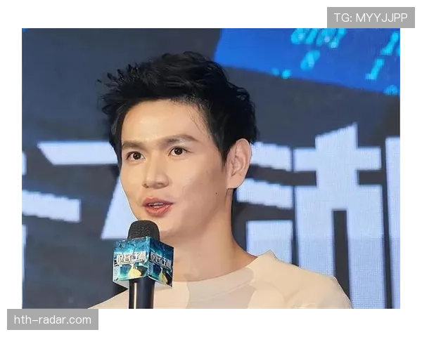 如果鲍春来把奖牌挂满客厅，你还敢在他家沙发上吃泡面吗